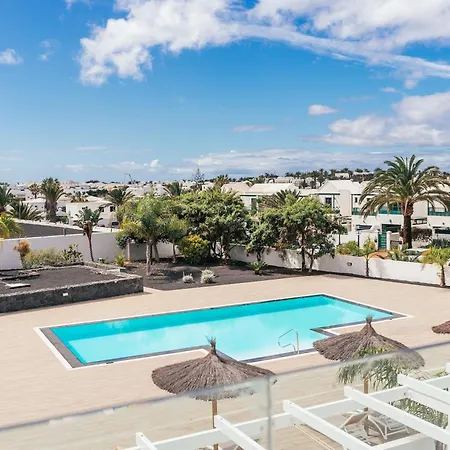 Piso Tranquilo,piscina Comunitaria.zona Turística Costa Teguise